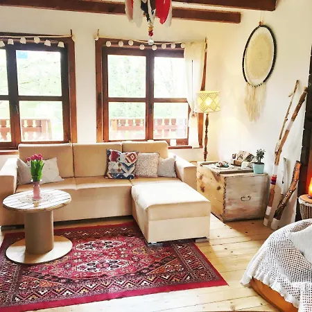 Hippie Happy House - Drewniany Domek Z Kominkiem Ferienhaus *
