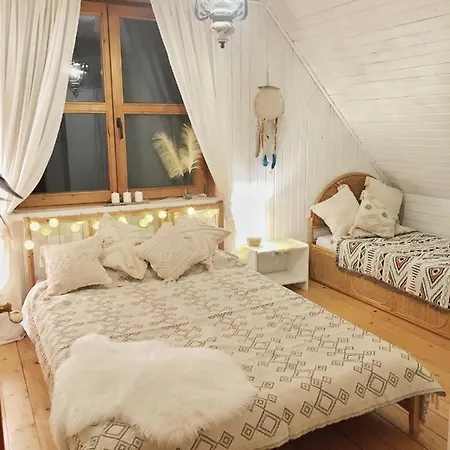 Ferienhaus Hippie Happy House - Drewniany Domek Z Kominkiem *